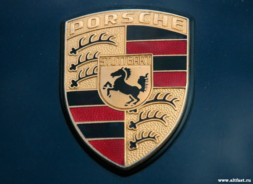 1276154386 porsche - В сентябре продажи Porsche в России выросли на 111,6%