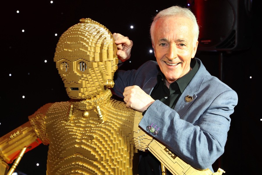 robot - Робот C-3PO из «Звездных войн» получит свою звезду
