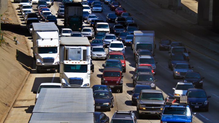 США имеет худший показатель по уровню автомобильных пробок в мире