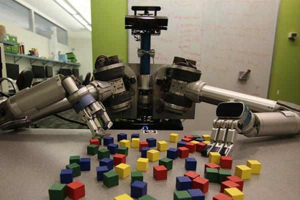 New software helps robot butler combat clutter - Ученые изобрели робота - дворецкого