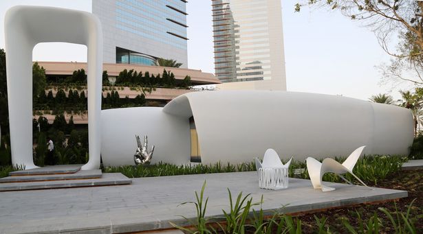 В Дубае построен первый в мире офис при помощи 3D - принтера