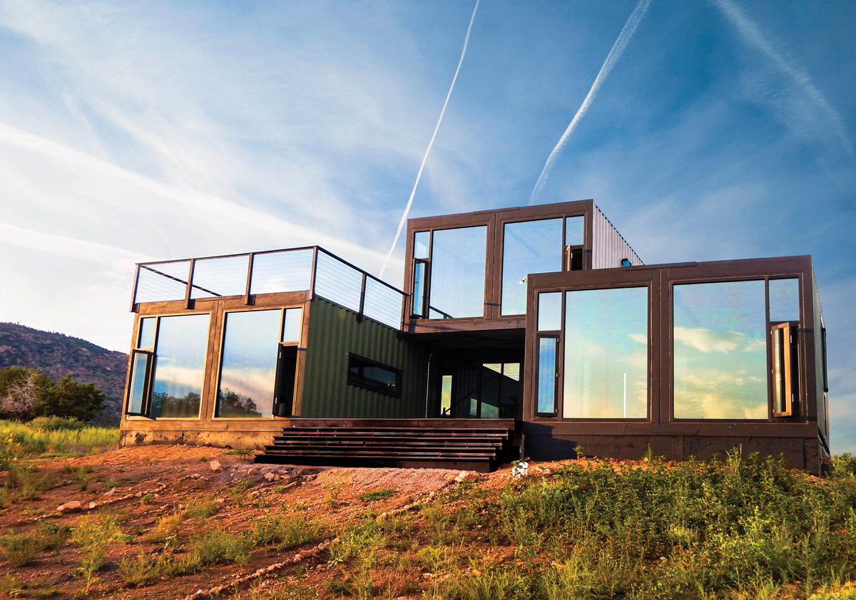 The-20-Most-Amazing-Shipping-Container-Homes-14