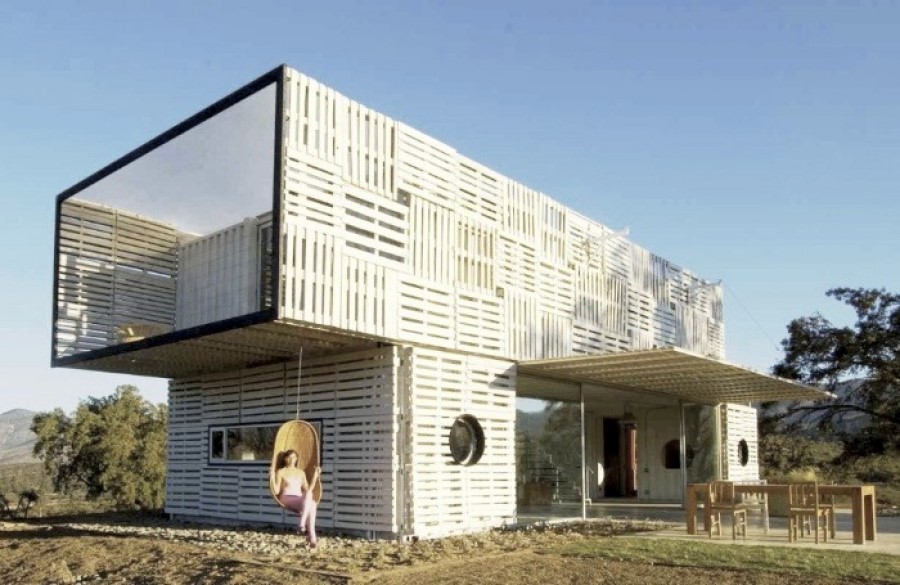 The-20-Most-Amazing-Shipping-Container-Homes-21