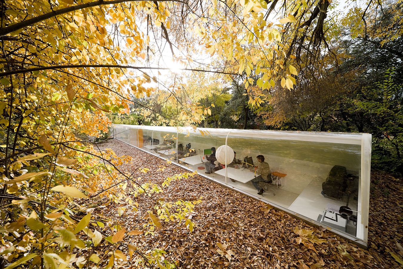 ofis - Испанские архитекторы внедряют концепцию «офиса на природе»